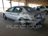 2004 Ford TAURUS photo