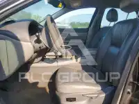 2004 Ford TAURUS фото