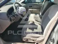 2004 Ford TAURUS photo