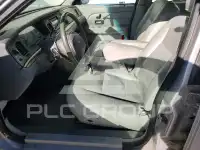 2004 Ford CROWN фото