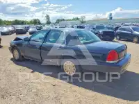 2004 Ford CROWN фото