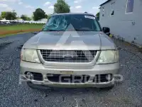 2004 Ford EXPLORER photo