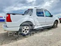 2004 Ford EXPLORER фото