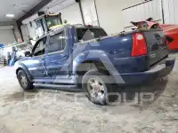 2004 Ford EXPLORER photo