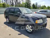 2004 Ford EXPLORER photo