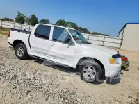 2004 Ford EXPLORER photo