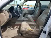 2004 Ford EXPLORER photo