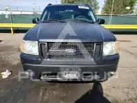 2004 Ford EXPLORER photo