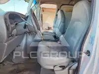 2004 Ford ECONOLINE фото