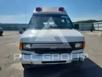 2004 Ford ECONOLINE фото