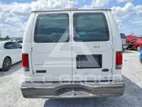 2004 Ford ECONOLINE фото