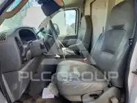 2004 Ford E-350 photo