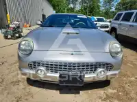 2004 Ford  photo