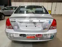 2004 Hyundai Elantra фото