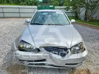 2004 Hyundai Elantra фото