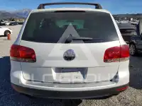 2004 Volkswagen Touareg фото