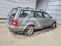 2004 Volkswagen Passat photo