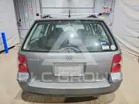 2004 Volkswagen Passat photo