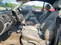 2004 Volkswagen BEETLE фото