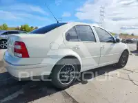 2004 Volkswagen Jetta photo