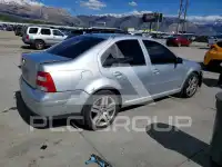 2004 Volkswagen Jetta фото
