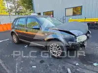 2004 Volkswagen GOLF photo