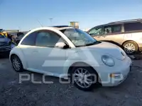2004 Volkswagen BEETLE photo
