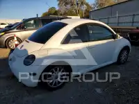 2004 Volkswagen BEETLE photo