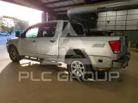 2005 Nissan TITAN фото
