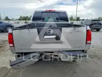 2005 Nissan TITAN photo