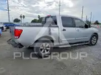 2005 Nissan TITAN photo