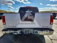 2005 Nissan TITAN фото