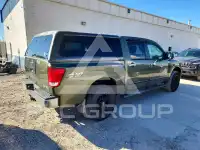 2005 Nissan TITAN фото