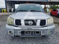 2005 Nissan TITAN photo