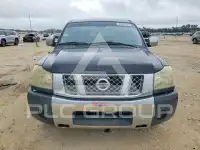 2005 Nissan TITAN photo