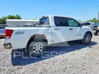 2005 Nissan TITAN фото