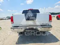 2005 Nissan TITAN photo