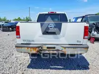 2005 Nissan TITAN фото