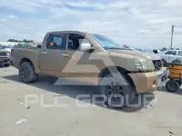 2005 Nissan TITAN фото