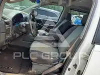 2005 Nissan TITAN фото