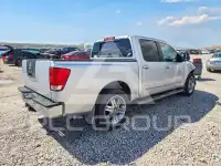 2005 Nissan TITAN фото