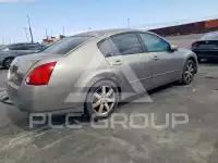 2005 Nissan MAXIMA photo