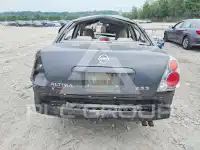 2005 Nissan ALTIMA photo