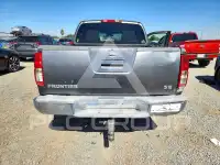 2005 Nissan FRONTIER photo