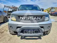 2005 Nissan FRONTIER фото
