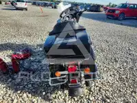 2005 Harley-Davidson FL photo
