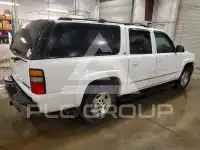 2005 Chevrolet Suburan photo