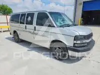 2005 Chevrolet Express photo