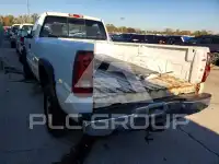 2005 Chevrolet Silverado photo