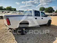 2005 Chevrolet Silverado photo